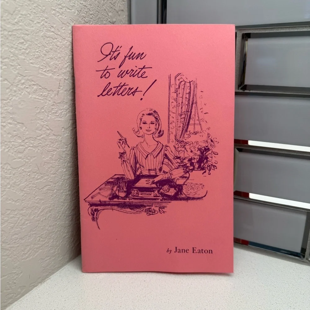 Vintage Collectible Booklet It's Fun to Write Letters Jane Eaton Pink 1973 - Picture 2 of 16